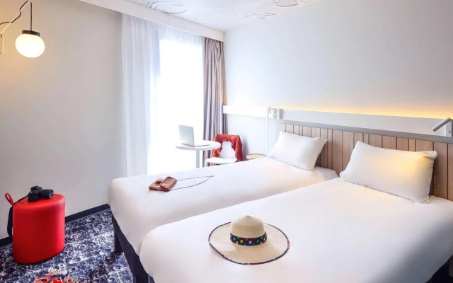 Ibis Annecy Cran Gevrier Hotel