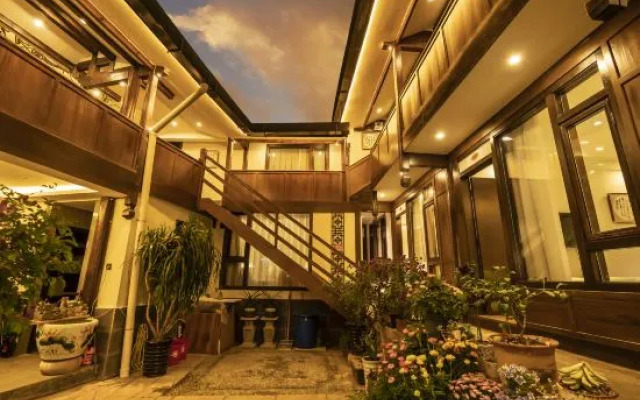 Wuhuashizhilv Hostel