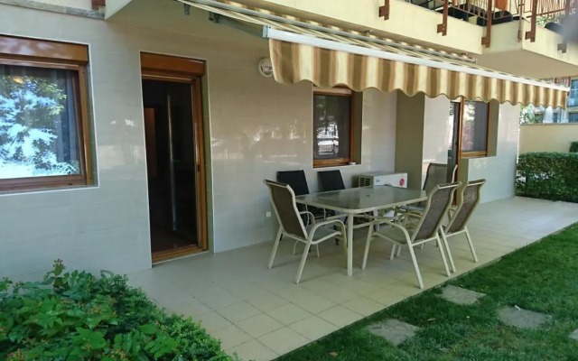 Villa Palazzo Apartments