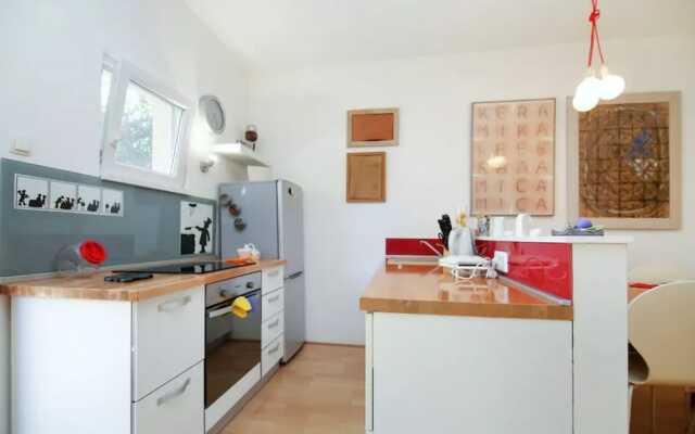 Apartment Top