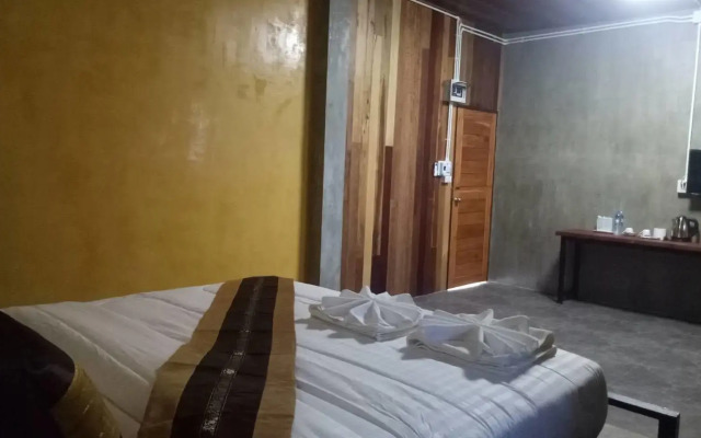 Baan9Nan Guest Home in Nan City