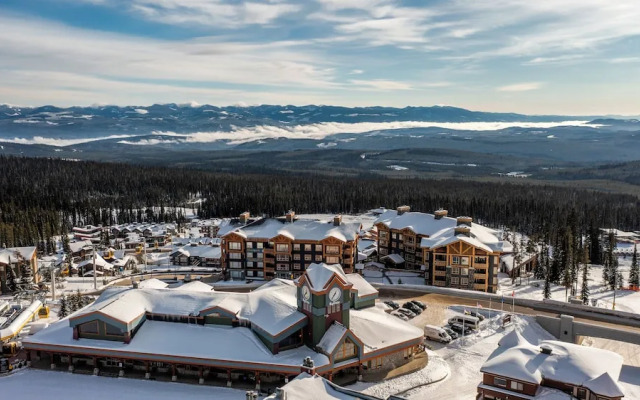 Opulence At Big White