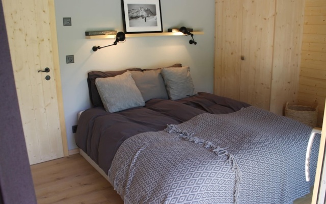 Top chalet with unobstructed views in the middle of the ski resort of La Tzoumaz – Guest Rooms – La Tzoumaz