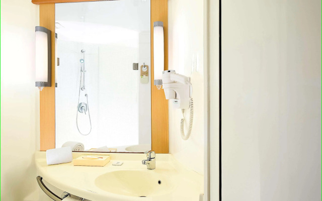 ibis Jaipur City Centre