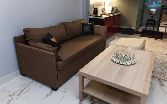 Modern Athenian City Center Studio