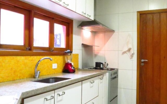 Conforto MADÁ Hostel