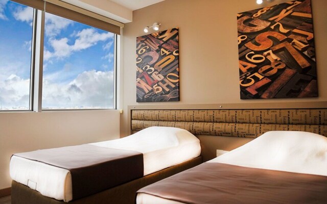 Evolve Park Hotel