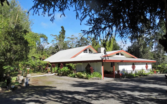 Lokahi Lodge