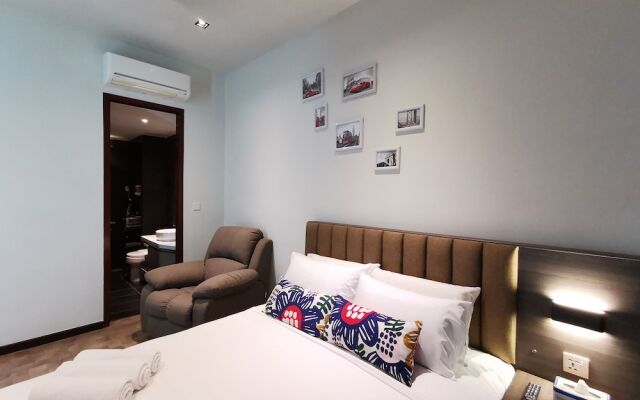 Expressionz Professional Suites by Sin Yin