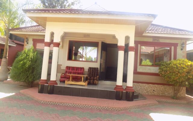 Kili Cottages Moshi