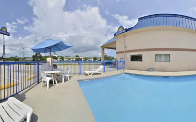 Days Inn Ocean Springs