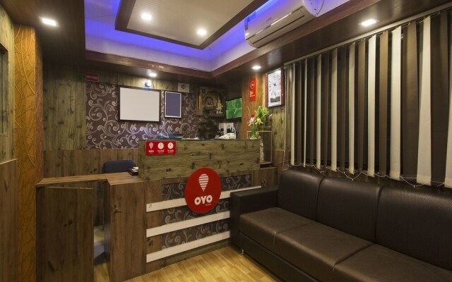 OYO 9906 Hotel Hill Top House
