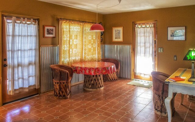 Spin and Margie's Desert Hideaway