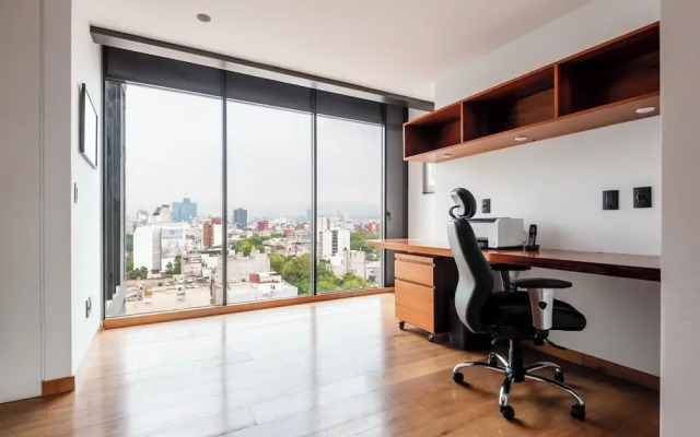 319-PH Luxury 3BR Duplex PH