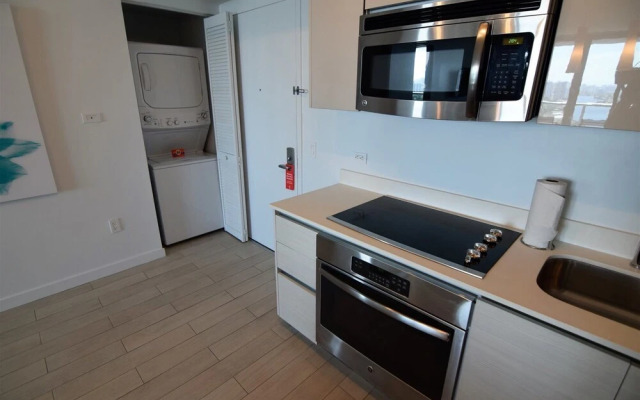 Stuning Ocean View 3 Bed 3 Bath Across The Beach @ Beachwalk