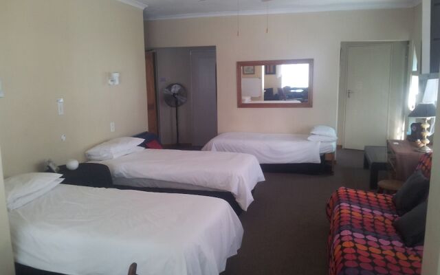 Deo Gratia Guest House (B&B and Self Catering)