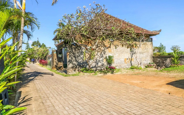 Sekar Arum Riverside Resort in Canggu