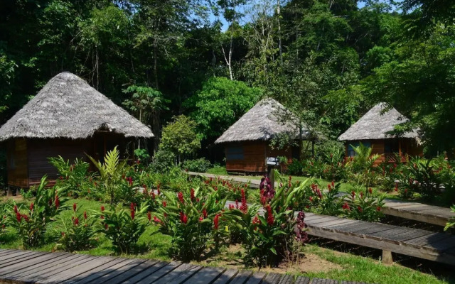 Sani Lodge