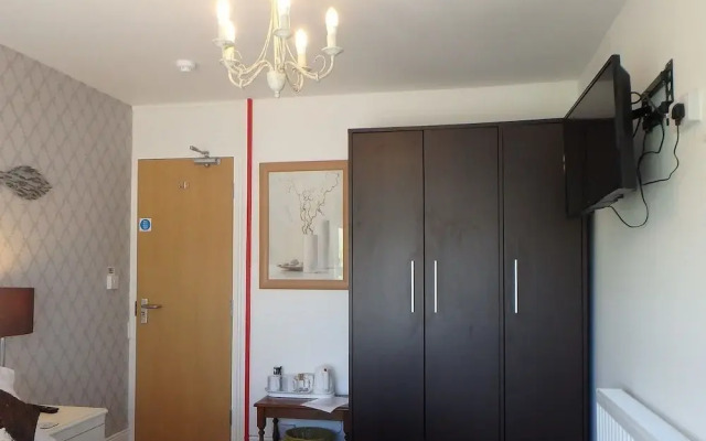 Saint Cadfans Lodge