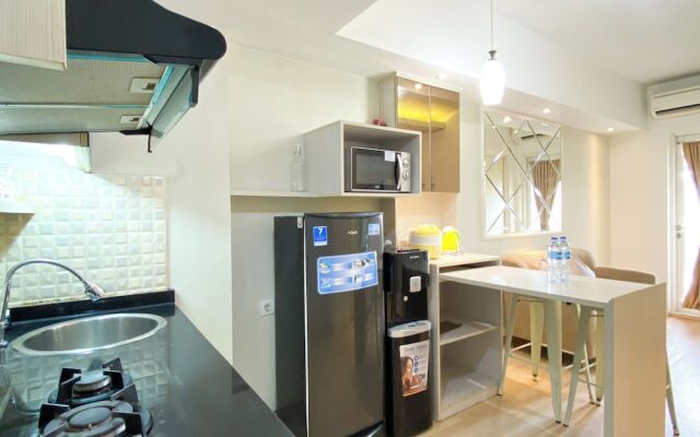 Comfort Stay 2Br At Springlake Summarecon Bekasi Apartment