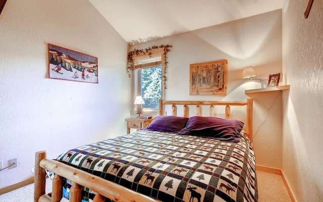 Double Eagle Bldg. B #32