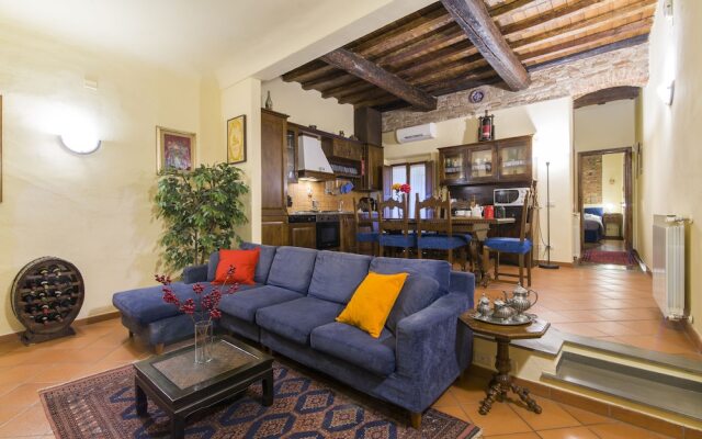 Romantic and Charming Apartments