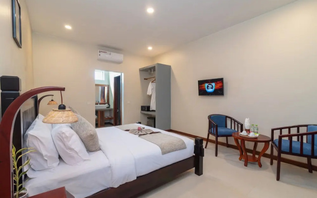 Family Wooden Boutique