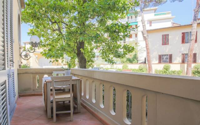 Modern & Stylish Oberdan