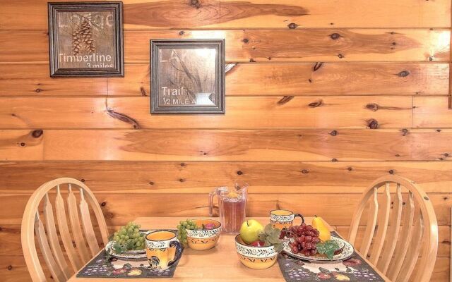 Snuggled In 1 Bedroom 1 Bathroom Cabin