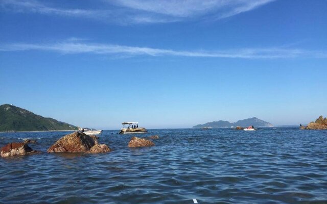 Shenzhen Xiyong Sea Silver Wooden House Resort