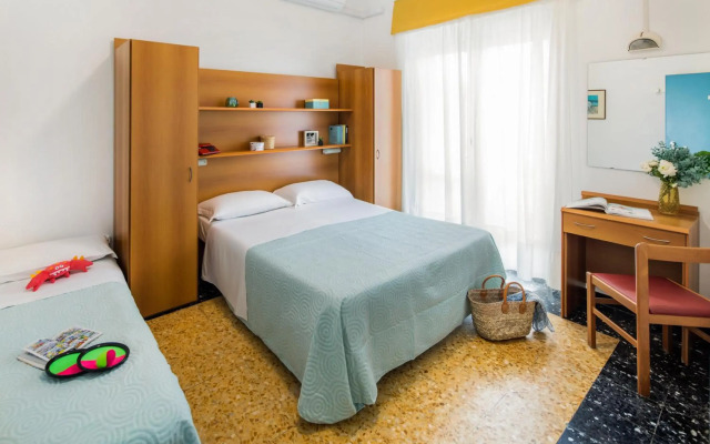Mayola Hotel