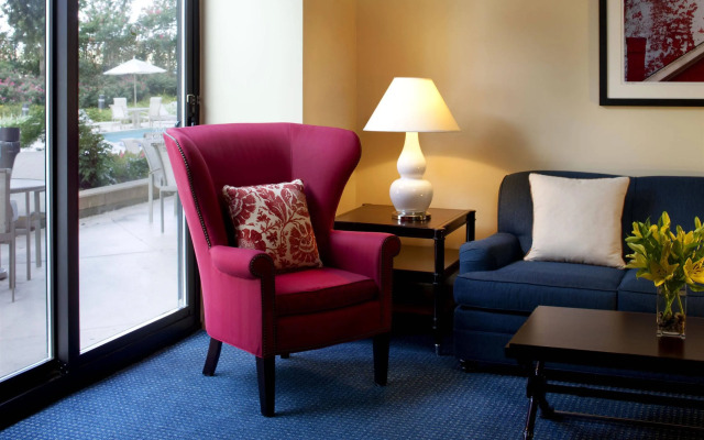 Sheraton Norfolk Waterside Hotel