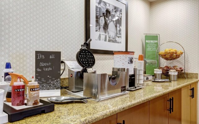 Hampton Inn St. Louis - Columbia