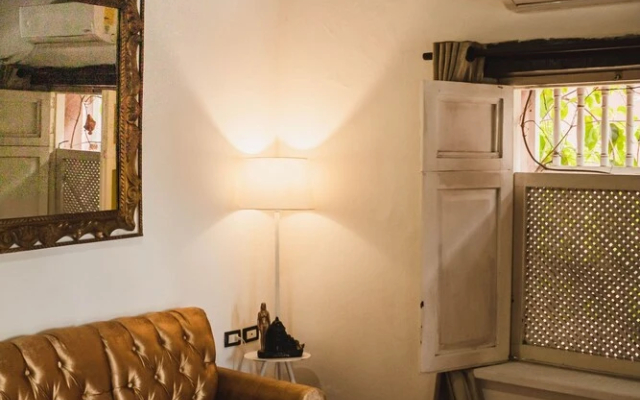 Sd-1 Room With Balcony In The Old City Air Conditioning And Wifi - Hotel in Cartagena - Photo 2