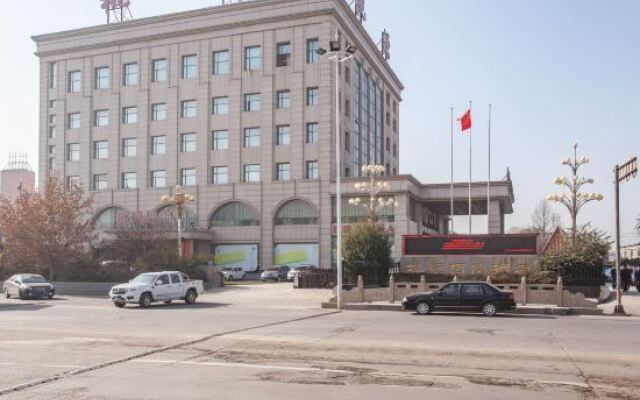 Taoyuan International Hotel