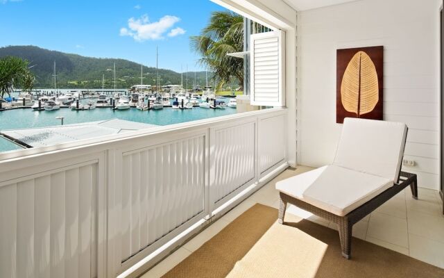 Luxury Marina View Apartment