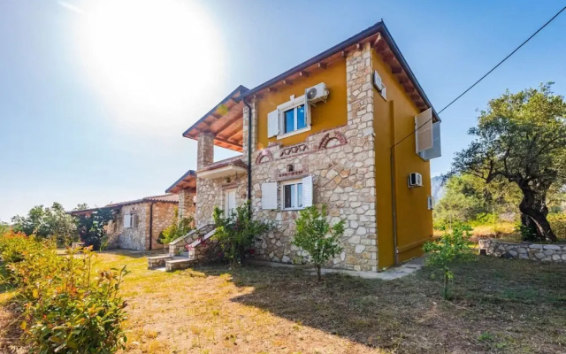 Siar The Large Villa