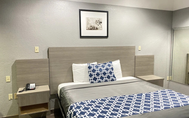Island Suites