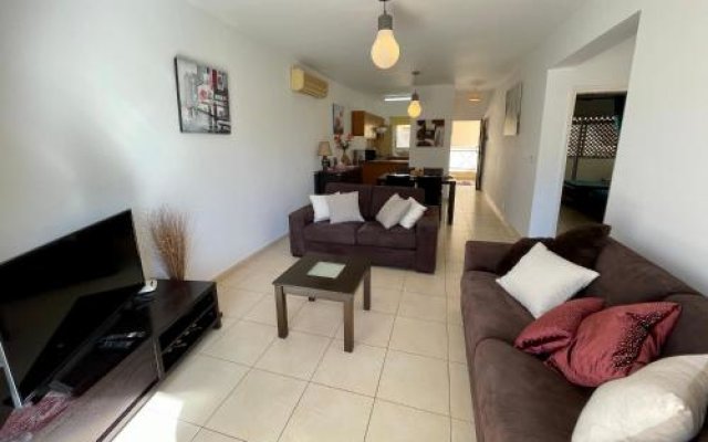 109 Queens Gardens, Paphos