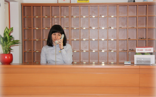 Hotel Dujam