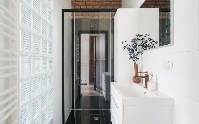 Rotunda Apartment - LoftAffair