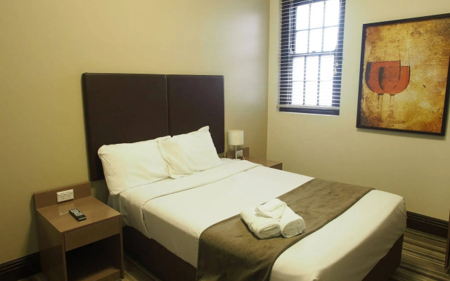 Southern Cross Hotel