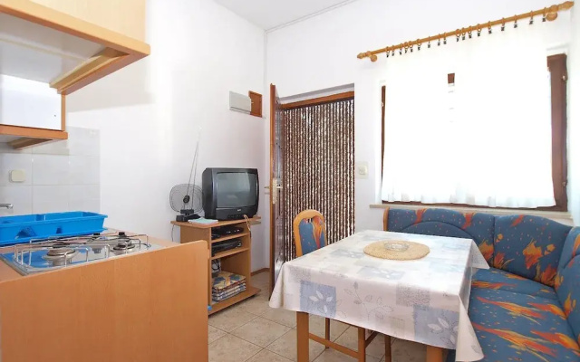 Apartment 1460
