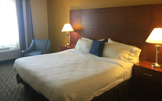 Baymont by Wyndham Mishawaka South Bend Area