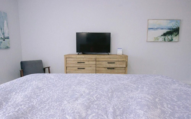 Vistalmar King Deluxe - One Bedroom Apartment