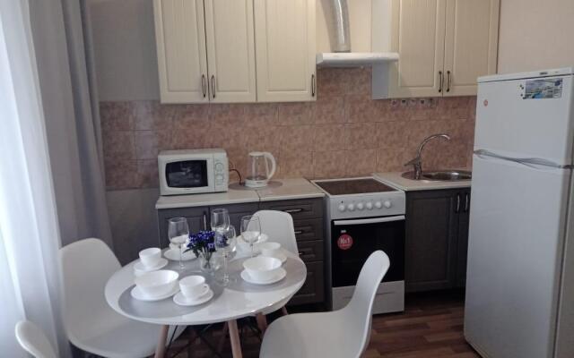 Уютная студия на улице 9 Мая