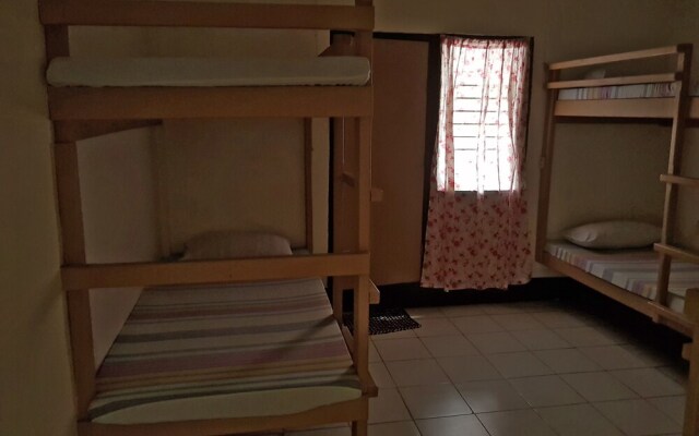 Tuvera Transient House