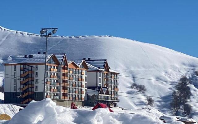 Mountain view Gudauri Apartment