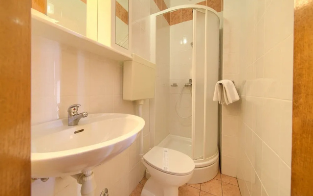 Apartments Loncar