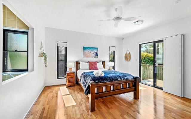 Mudjimba Shores-Coastal Bliss for Families & Dogs